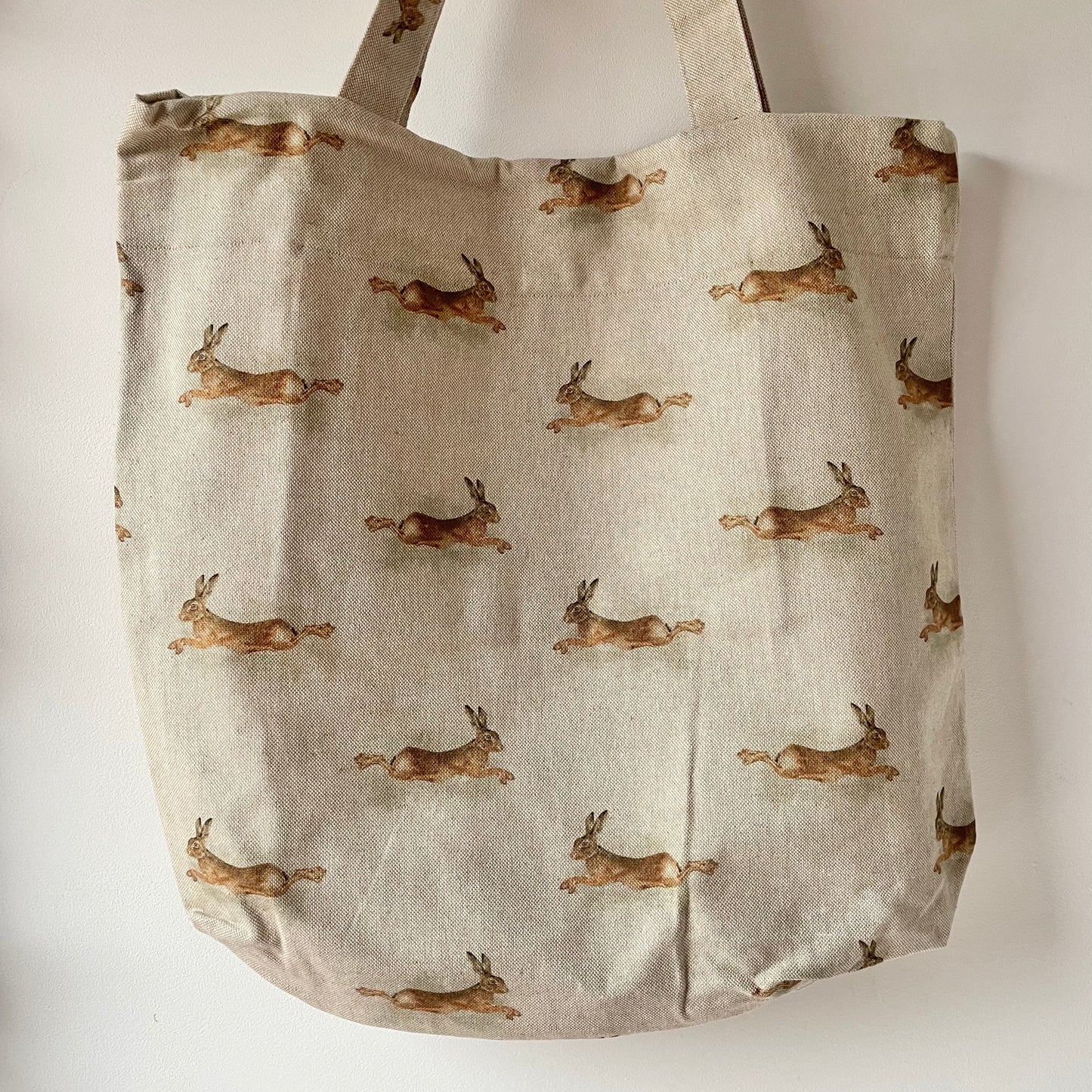 Hare Tote